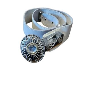 Revcor Vintage Women's Silver and White Leather Belt Size M